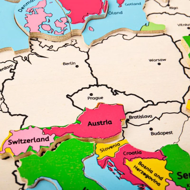 Bigjigs Toys Europe Inset Puzzle - Image 8