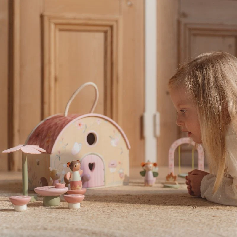 Little Dutch Dolls House - Fairy Garden - Image 7